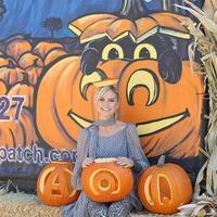 Heidi Klum at Mr Bones Pumpkin Patch in West Hollywood | Picture 100743